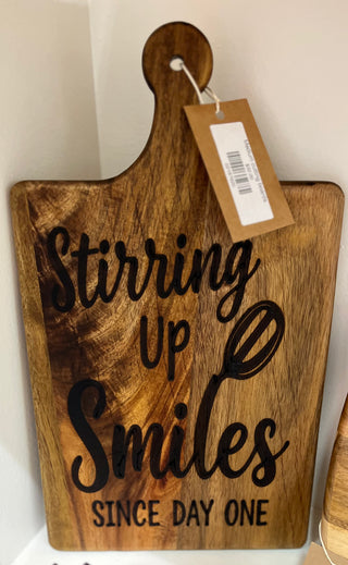 Medium cutting boards