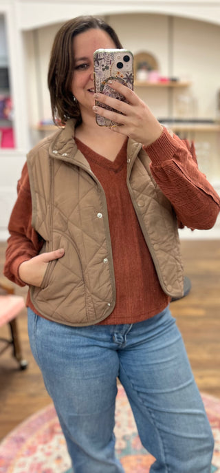 Snap Button Quilted Puffer Vest